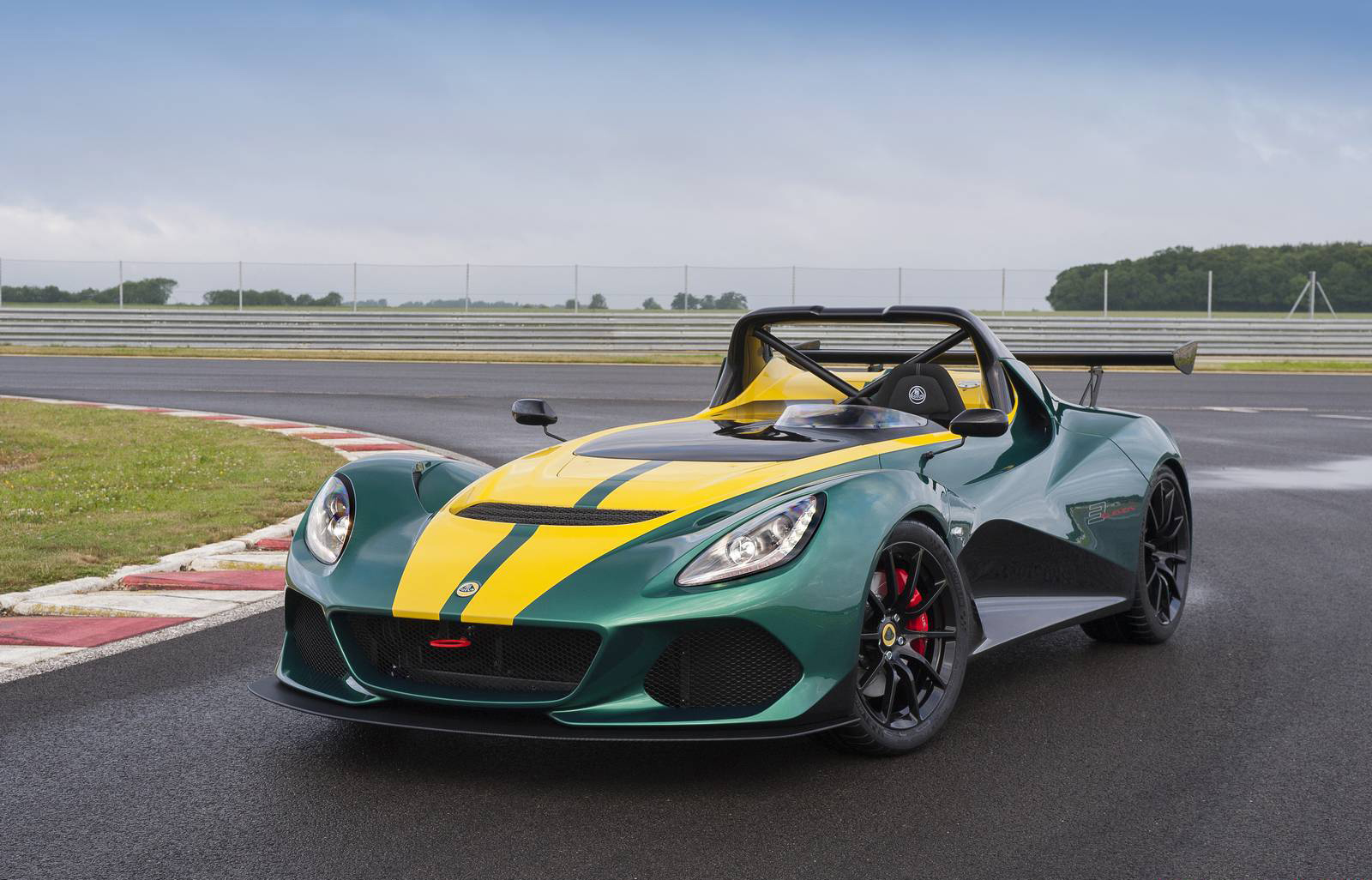 Lotus планирует построить Evora 400 и 4-Eleven